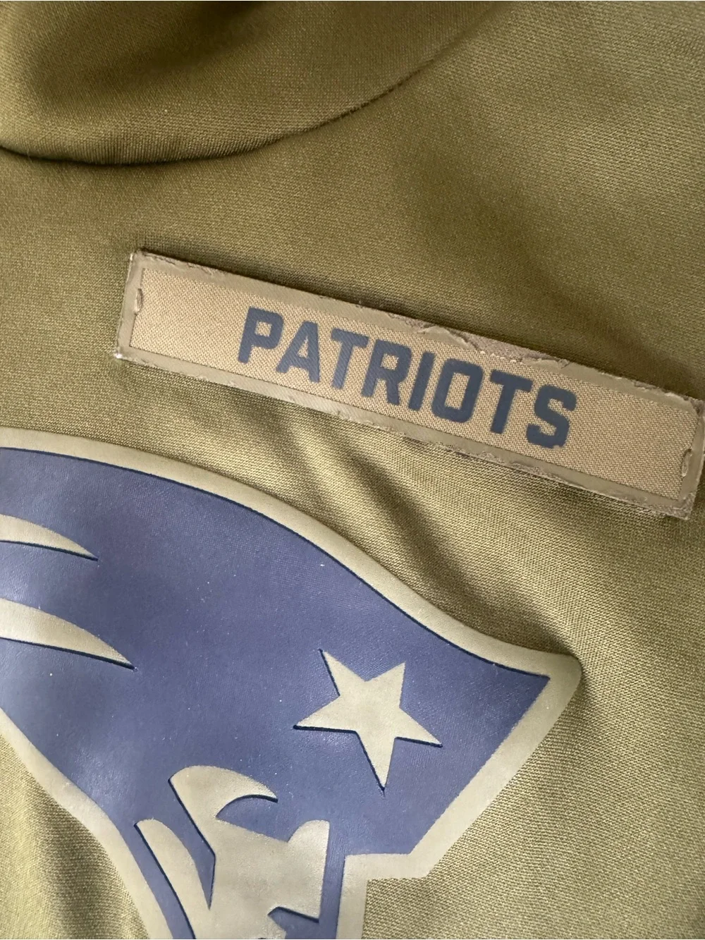 Nike Salute to Service NFL New England Patriots Hoodie - Youth Small